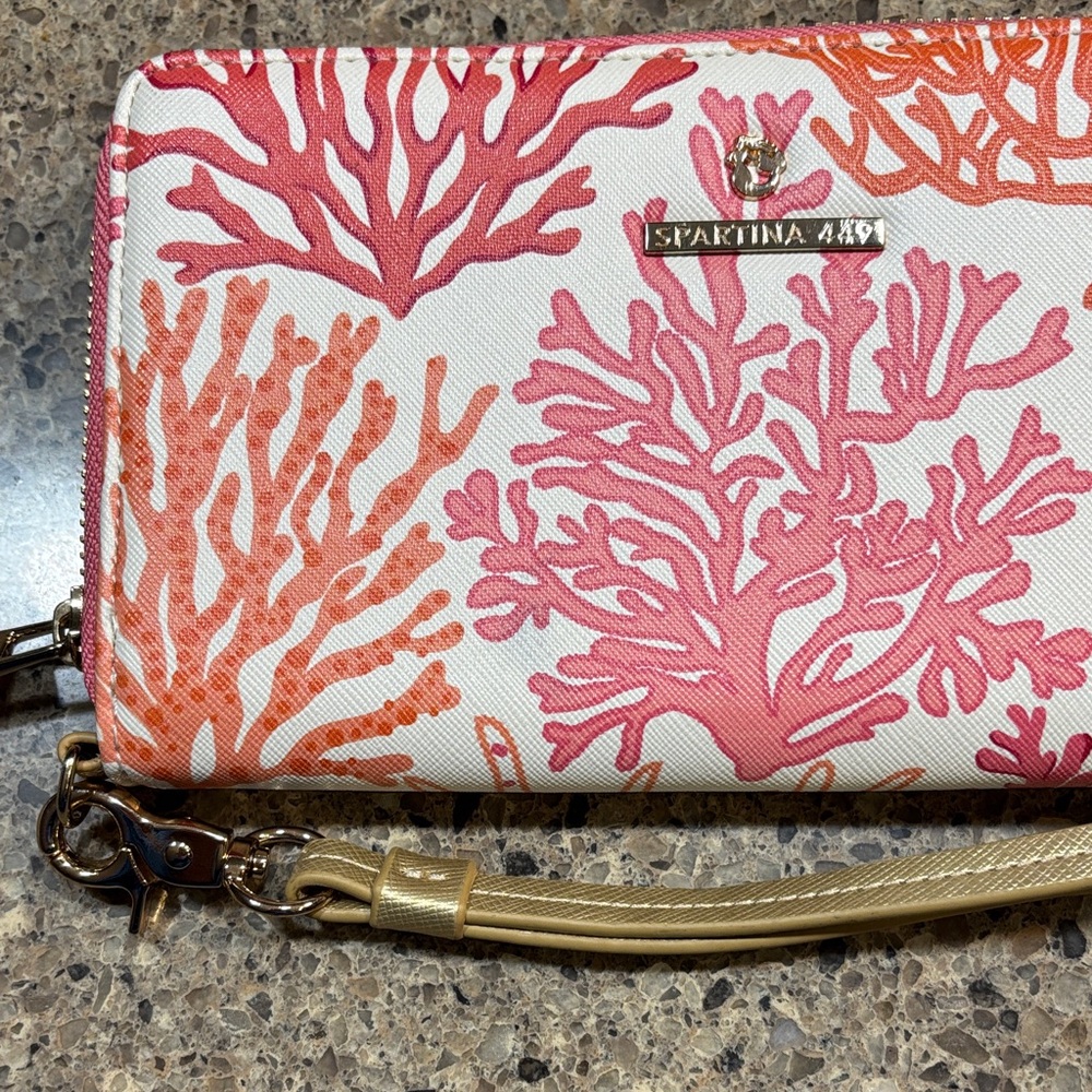 Spartina 449 Coral Print Women's Wristlet Wallet - Picture 2 of 4